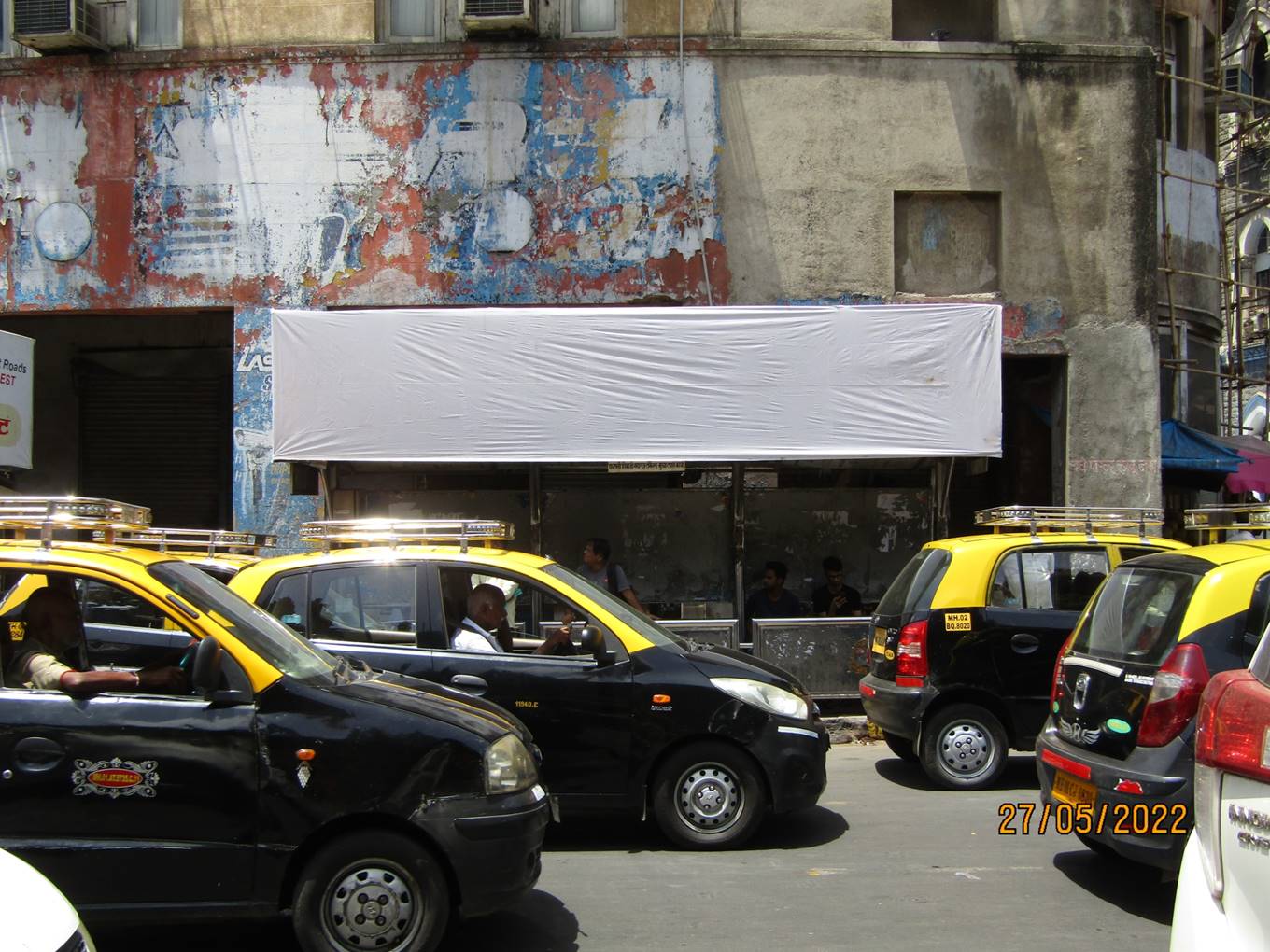 Bus Queue Shelter - Walchand Hirachand Marg - CST,  Opp. GPO,   VT STN,   Mumbai,   Maharashtra