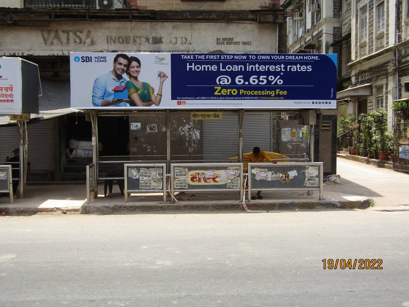 Bus Queue Shelter - Mama Parmanand Marg - P.P.Chowk, Opera House, Mumbai, Maharashtra Bus Queue Shelter - Mama Parmanand Marg - P.P.Chowk, Opera House, Mumbai, Maharashtra