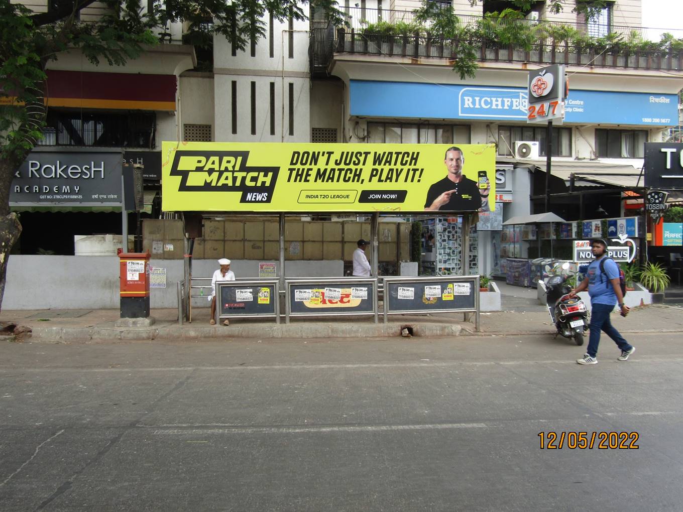 Bus Queue Shelter - Juhu Versova Link Road - Bharat Nagar / Petrol Pump, Andheri W, Mumbai, Maharashtra Bus Queue Shelter - Juhu Versova Link Road - Bharat Nagar / Petrol Pump, Andheri W, Mumbai, Maharashtra