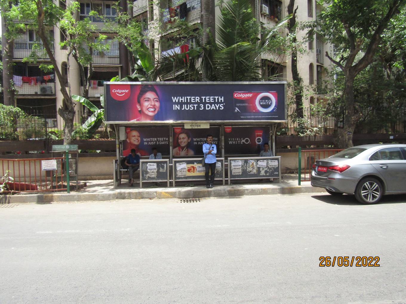 Bus Queue Shelter - Lokhandwala Road - Sundarvan,   Andheri W,   Mumbai,   Maharashtra