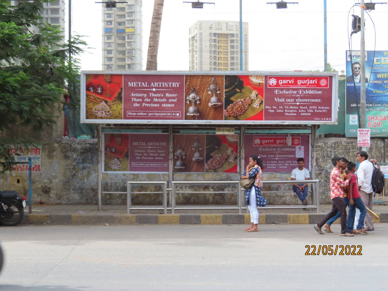Bus Queue Shelter - Father Justin Dsouza Road - Orlem Church, Malad (W), Mumbai, Maharashtra Bus Queue Shelter - Father Justin Dsouza Road - Orlem Church, Malad (W), Mumbai, Maharashtra