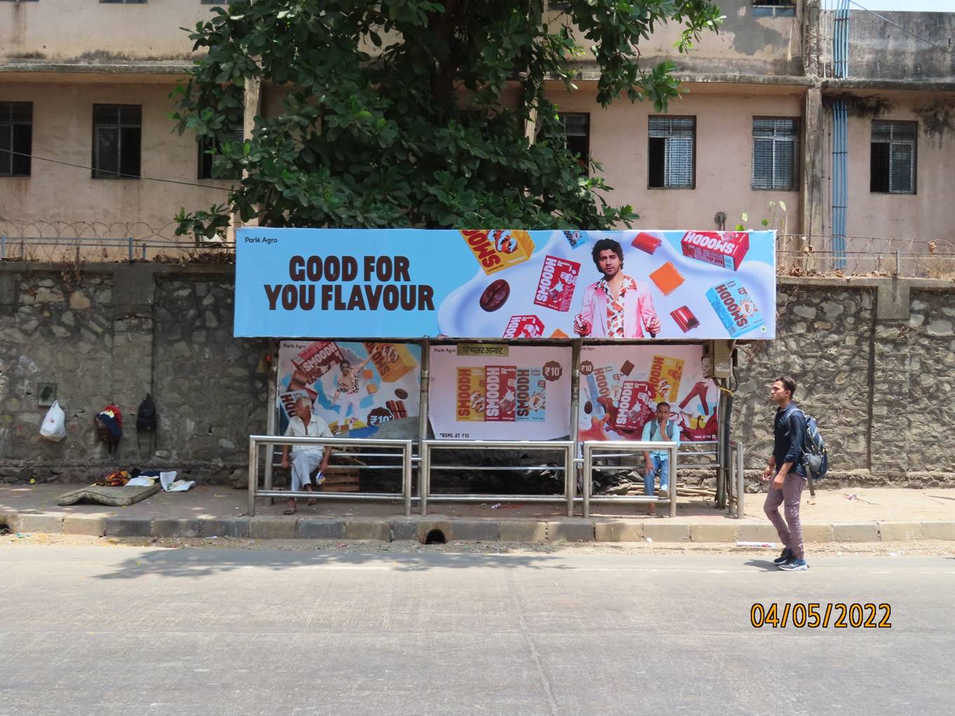 Bus Queue Shelter - Boraspada Road - Poisar Depot,   Kandivali (W),   Mumbai,   Maharashtra