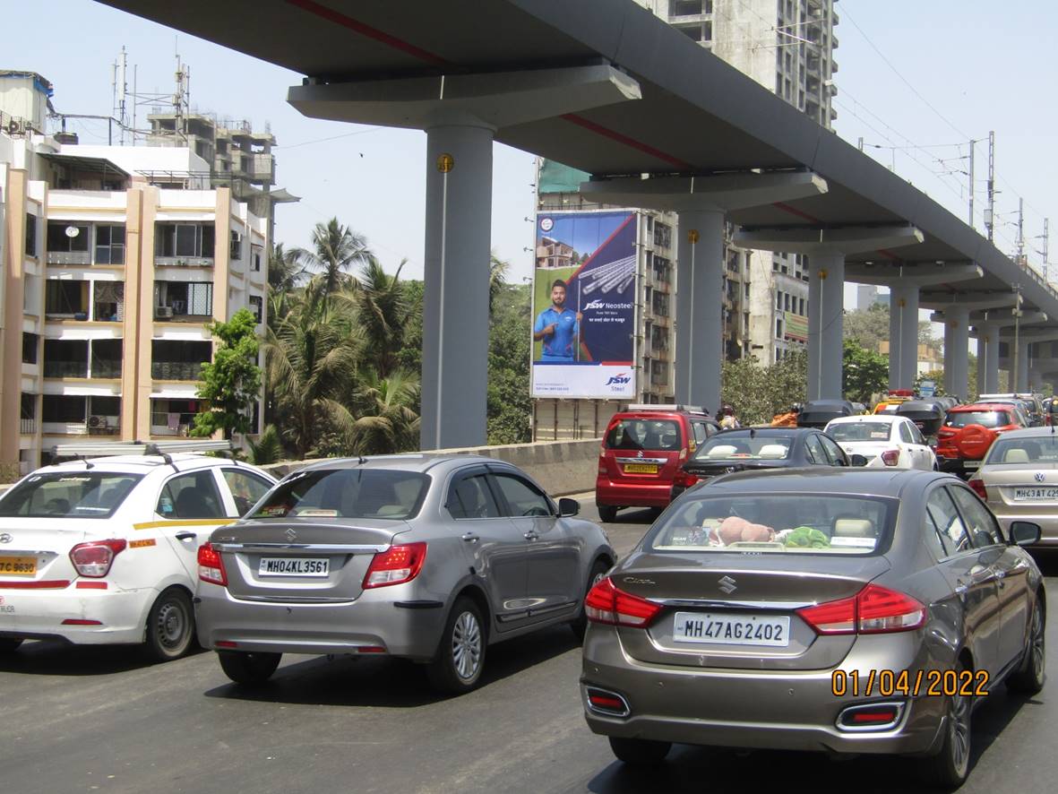 Billboard - WEH Goregaon Aarey Flyover ET - WEH Goregaon Towards Oberoi Mall - LHS,   Western Express Highway,   Mumbai,   Maharashtra