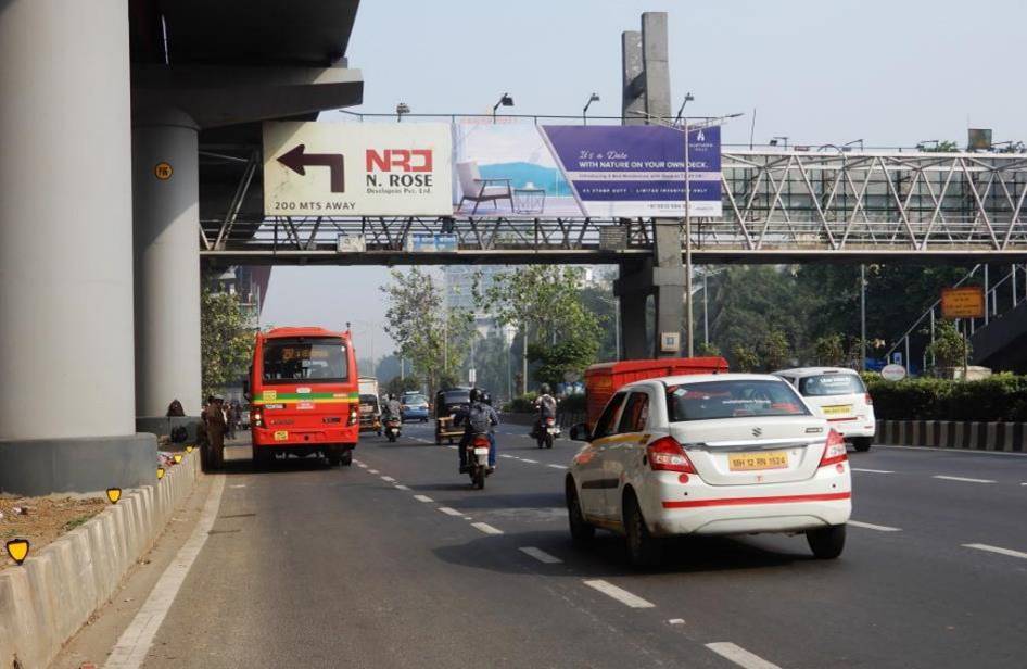 FOB - WEH-Borivali-Nancy Colony Near Gokulanand - towards borivali,   WESTERN EXPRESS HIGHWAY,   Mumbai,   Maharashtra