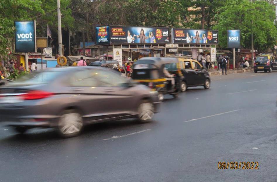 Street Furniture BQS - WEH Teachers Colony towards BKC - towards western express highway,   Western Suburb,   Mumbai,   Maharashtra