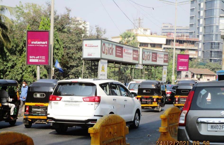 Street Furniture BQS - WEH Jogeshwari Near Ismail Yusuf college - towards western express highway,   Western Suburb,   Mumbai,   Maharashtra