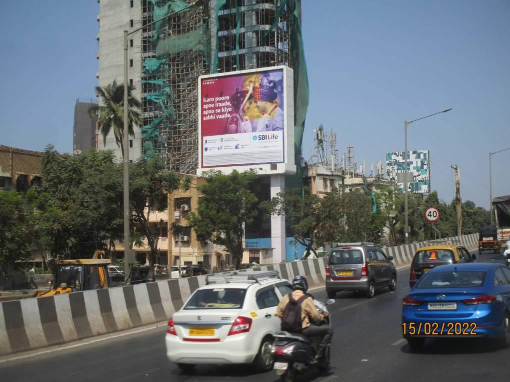 hoarding - Bandra Highway Kherwadi LHS-E/T - towards Kherwadi,   Bandra,   Mumbai,   Maharashtra