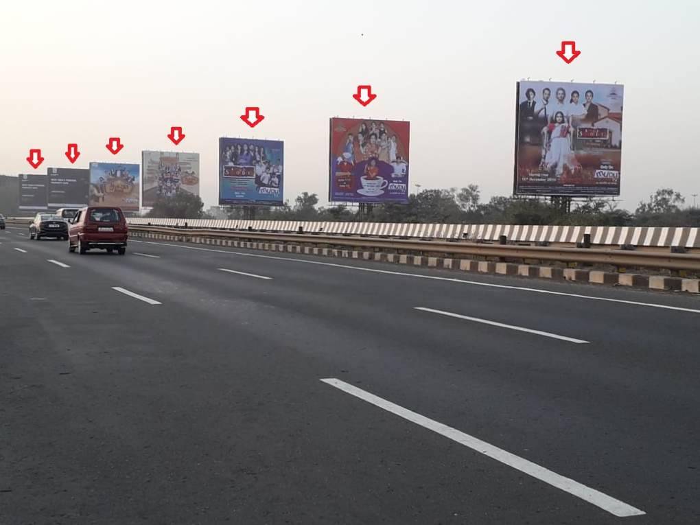 hoarding - Pune to Mumbai nr Kalamboli junction 7-M/T - nr kalamboli junction,   Pune to Mumbai,   Mumbai,   Maharashtra