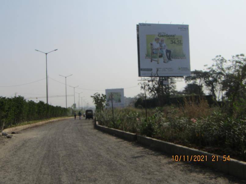 Billboard - At Diva Road opp. Runwal Gardens Project-TFT Runwal My City to runwal Gardens - opp. Runwal Gardens,   KALYAN SHILPHATA RD,   Mumbai,   Maharashtra
