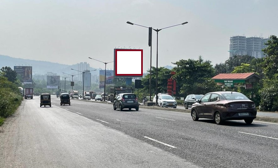 Hoarding - WEH Kashimira Flyover - Opp Delhi Darbar,   Mira Bhayandar,   Mumbai,   Maharashtra