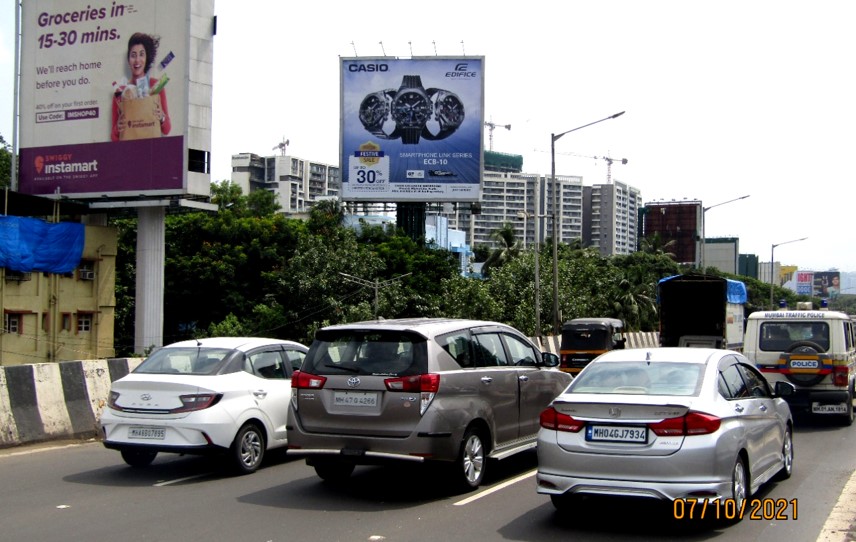 Hoarding - WEH Bandra Kherwadi - Airport Road Bandra flyover to Bandra Worli Sea Link,   Mira Bhayandar,   Mumbai,   Maharashtra