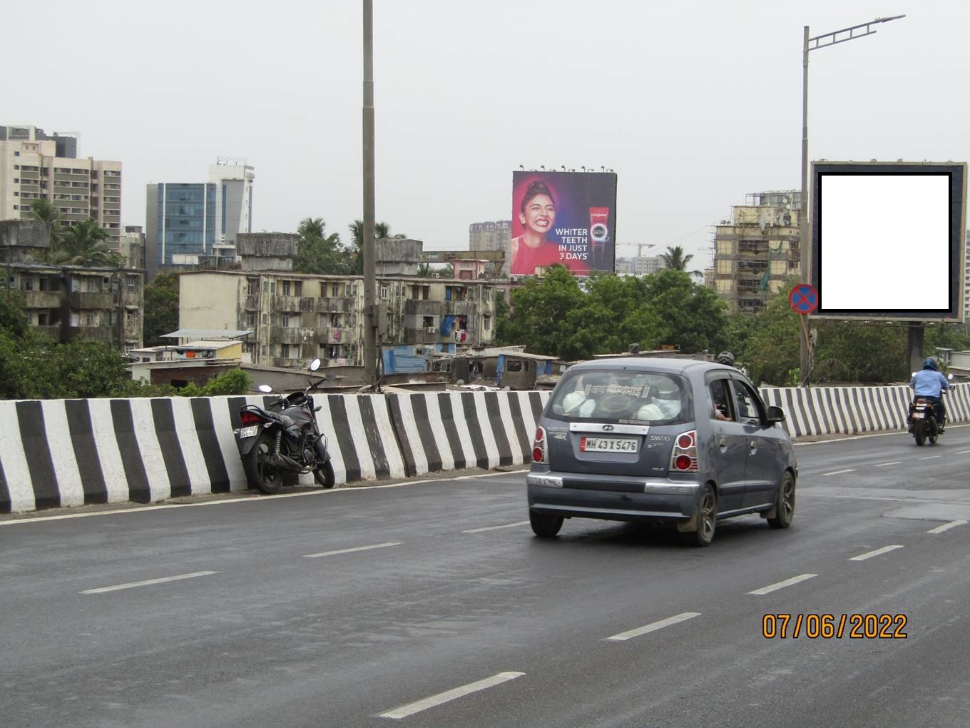 Hoarding - Santacruz Vakola Flyover,   Santacruz,   Mumbai,   Maharashtra