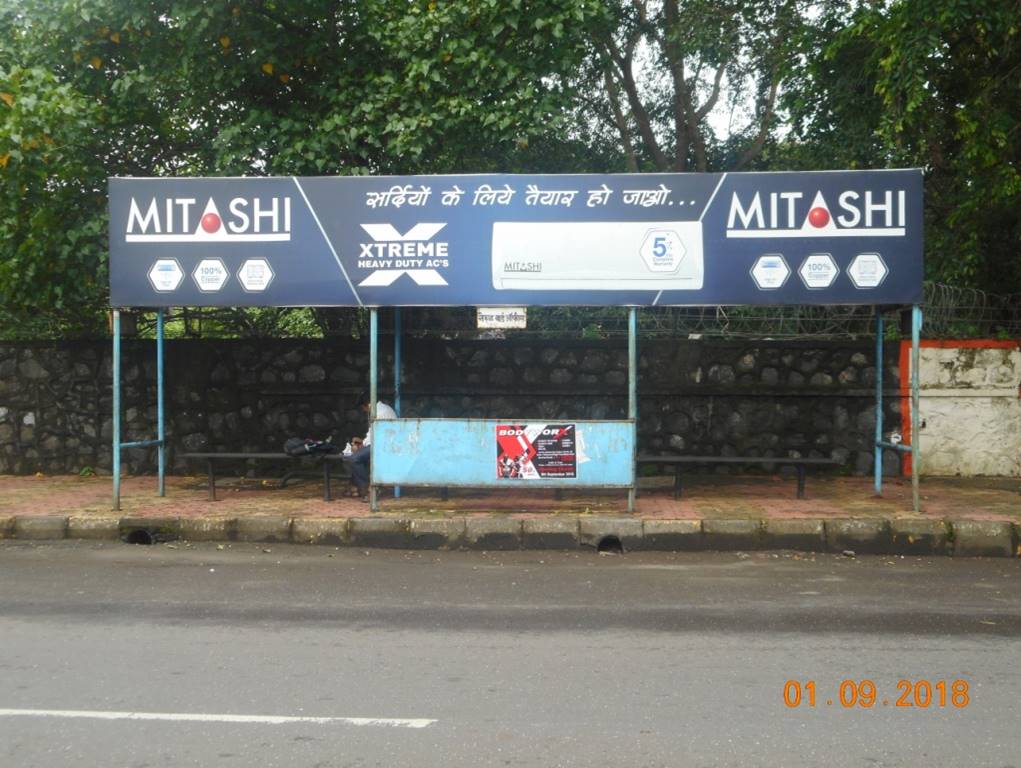 Bus Queue Shelter - Nerul Ward Office.,   Nerul 1 East,   Navi Mumbai,   Maharashtra