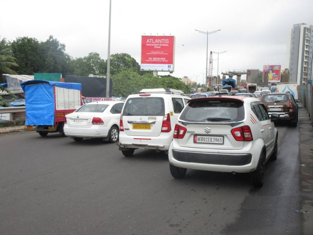 Hoarding - Kherwadi, Bandra, Bandra, Mumbai, Maharashtra Hoarding - Kherwadi, Bandra, Bandra, Mumbai, Maharashtra