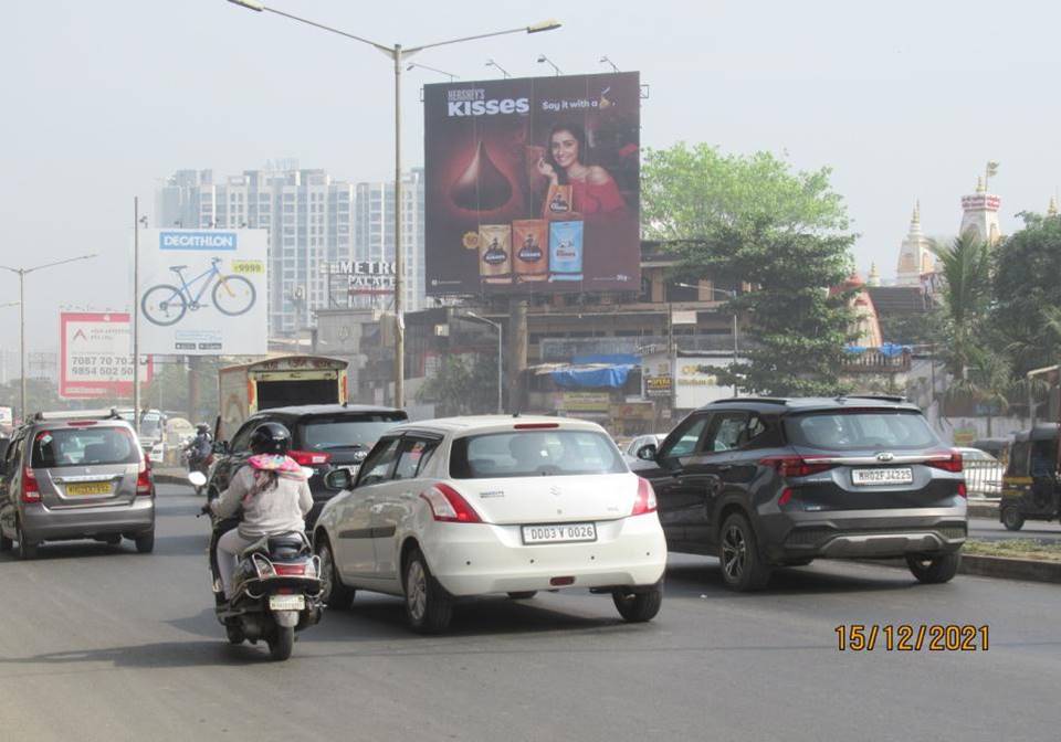 Billboard - W.E.H.,  Dahisar,  Near. Thakur Mall (Site No. 2) - Checknaka to Mira Bhy,   DAHISAR,   MUMBAI,   Maharashtra