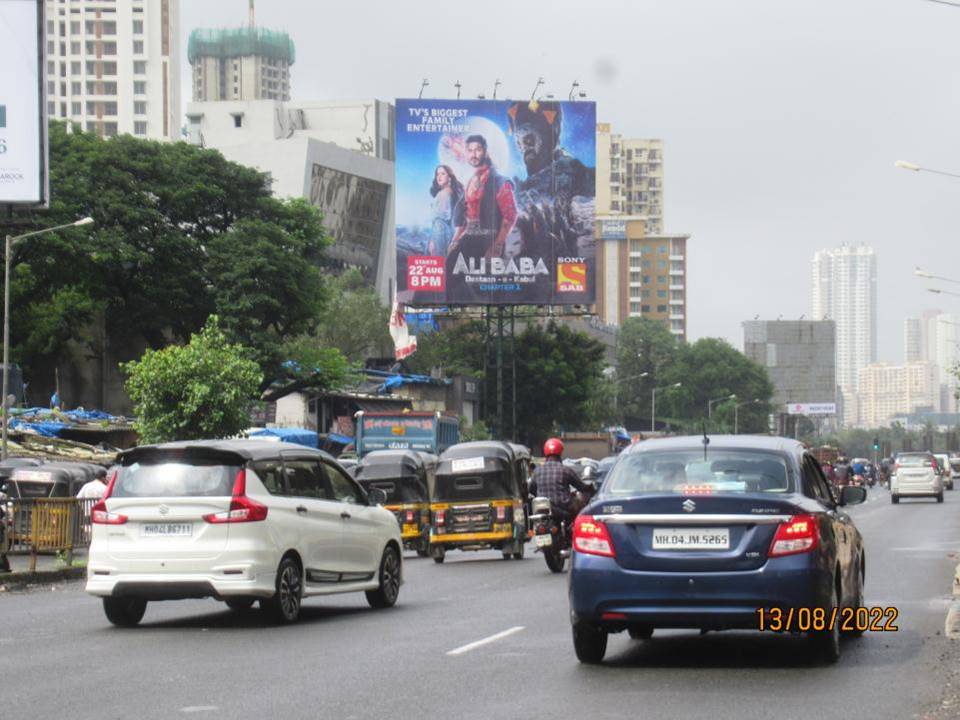Billboard - W.E.H.,  Dahisar,  Near Thakur Mall (Site No. 1) - Thane,  Mira Bhy to Checknaka,   DAHISAR,   MUMBAI,   Maharashtra