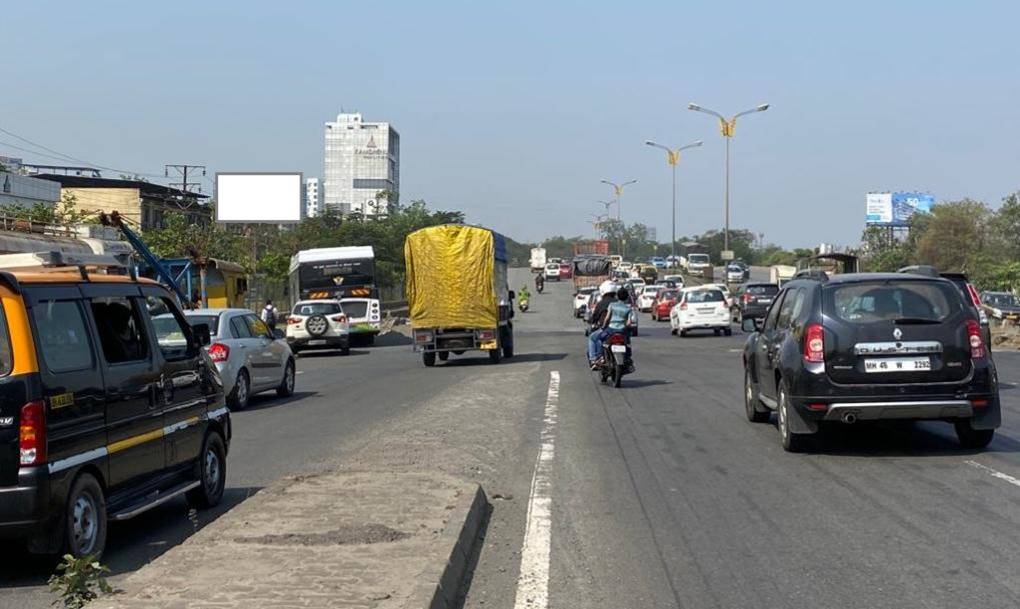 Billboard - Juinagar Near BMW Showroom Opp Raheja Project Sion Panvel Highway Fcg Panvel (MT) - Juinagar Near BMW Showroom Opp Raheja Project Sion Panvel Highway Fcg Panvel (MT),   Juinagar,   Navi Mumbai,   Maharashtra