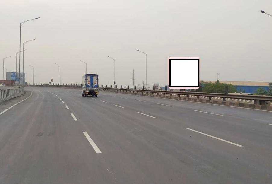 Billboard - Palaspa Phata Junction Opp D’Mart Towards JNPT/Panvel/Vashi (MT) - Palaspa Phata Junction Opp D’Mart Towards JNPT/Panvel/Vashi (MT),   Palaspa Phata,   Navi Mumbai,   Maharashtra