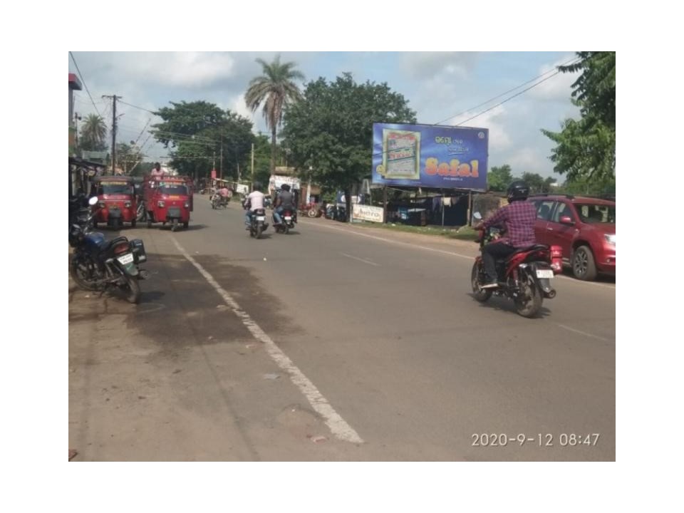 Billboard - Manikesware Chakka, Bhawanipatna, Odisha Billboard - Manikesware Chakka, Bhawanipatna, Odisha