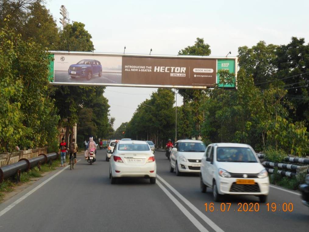 Gantry  - PCA entry bridge fcg airport, Mohali, Punjab