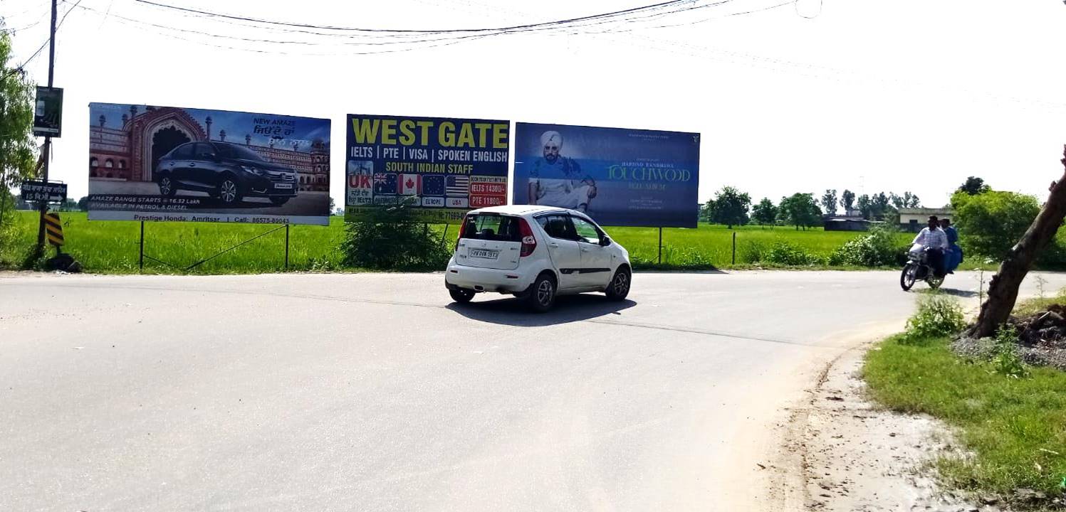 Billboard - Chabbal, Tarantaran Belt, Punjab Billboard - Chabbal, Tarantaran Belt, Punjab
