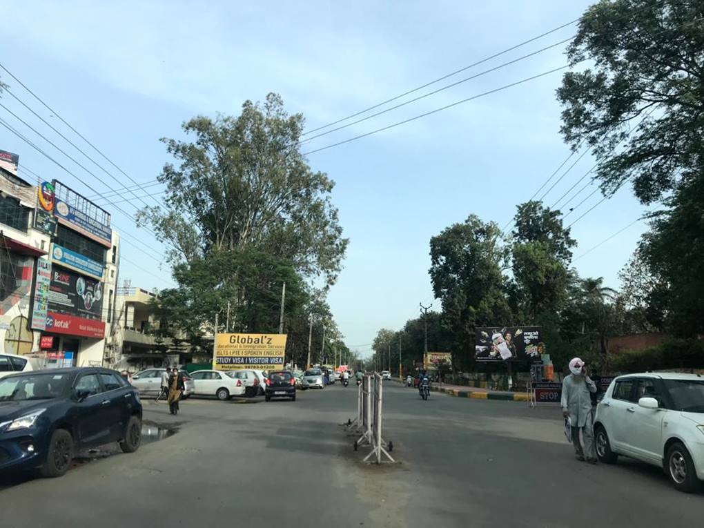Unipole - Mall Road, Kapurthala, Punjab Unipole - Mall Road, Kapurthala, Punjab