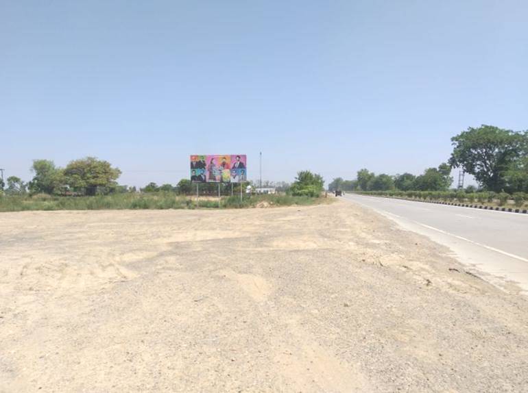 Billboard - Rana Dhaba Naushera Pannua, Naushera Pannua, Punjab