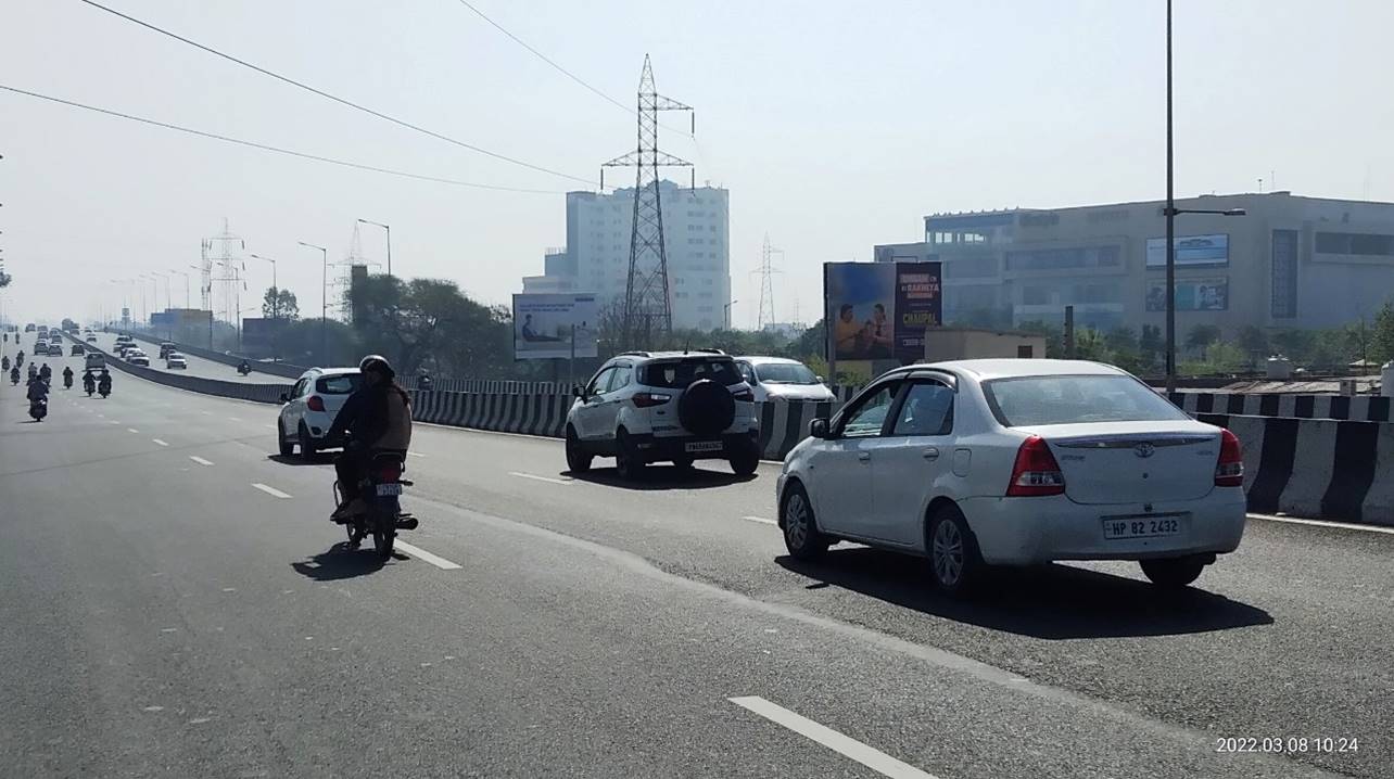 Billboard - Vr Mall, S Ajit Singh Nagra, Punjab Billboard - Vr Mall, S Ajit Singh Nagra, Punjab