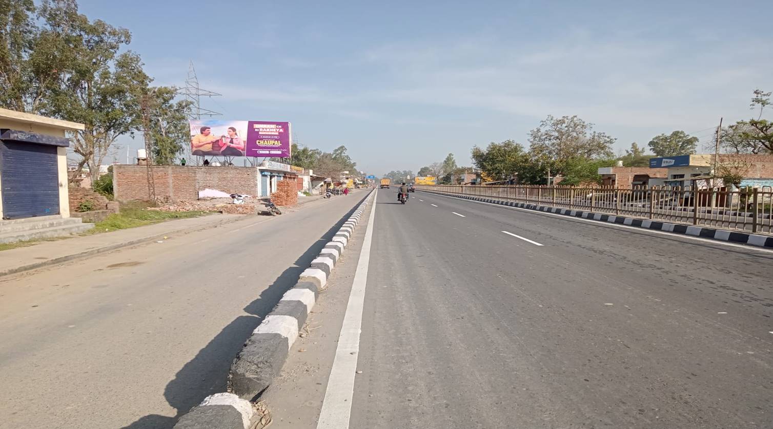 Billboard - Patahnkot, Pathankot, Punjab Billboard - Patahnkot, Pathankot, Punjab