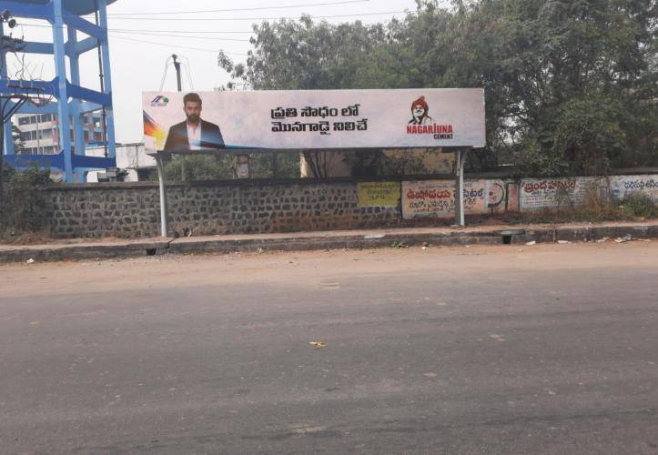 Bus Shelter Modern - Warangal X Roads facing -Towards Warangal Road, Khammam, Telangana