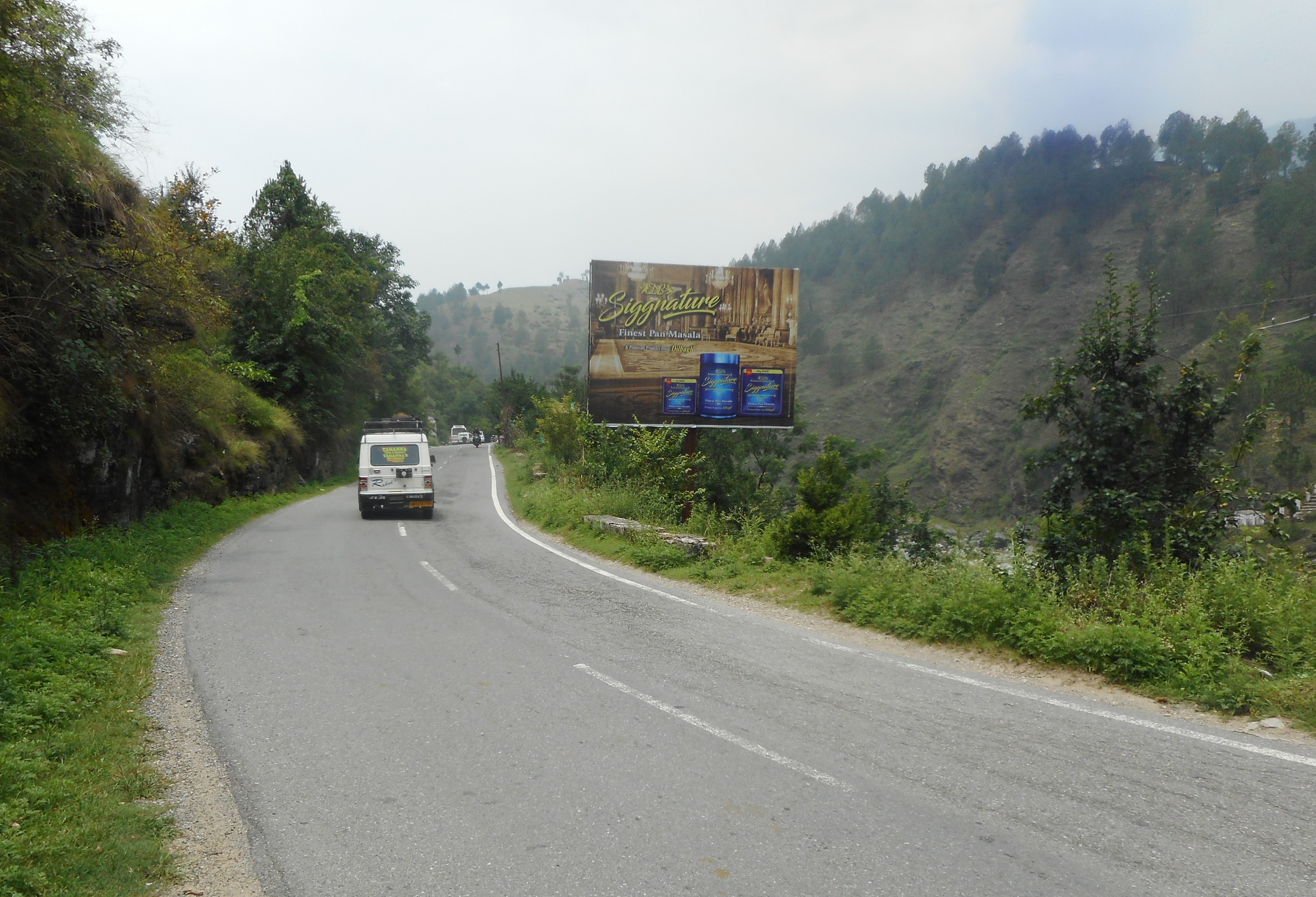 Unipole-kakri Ghat Nainital Road, Almora, Uttarakhand Unipole-kakri Ghat Nainital Road, Almora, Uttarakhand