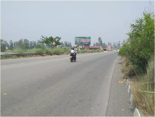 Unipole-Sardar Ji Dhaba,  Bazpur Doraha,   kashipur Rd,  Bazpur,  Bazpur, Uttarakhand
