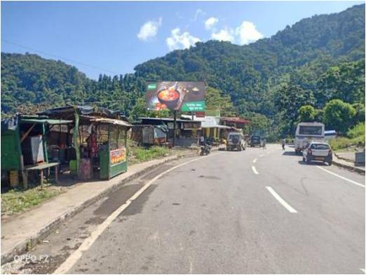 Unipole-Sinyari Bus Stand,   Champawat,  Champavat, Uttarakhand