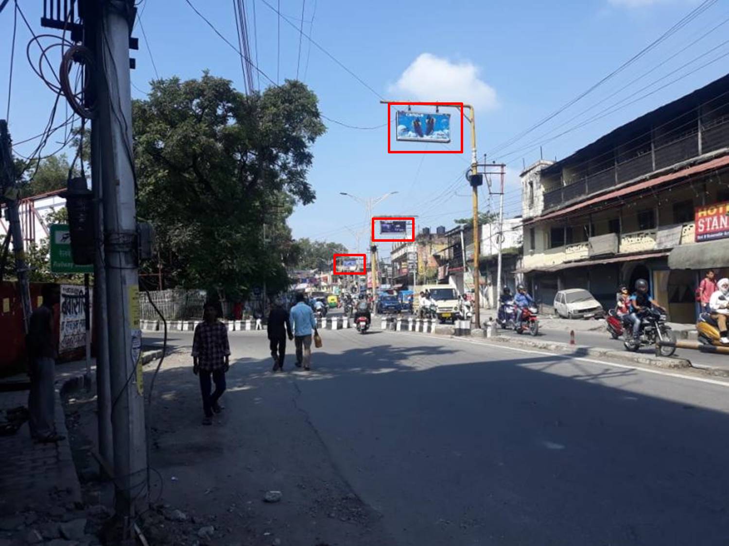 Traffic Signals-Railway Station Chowk,  Dehradoon, Uttarakhand