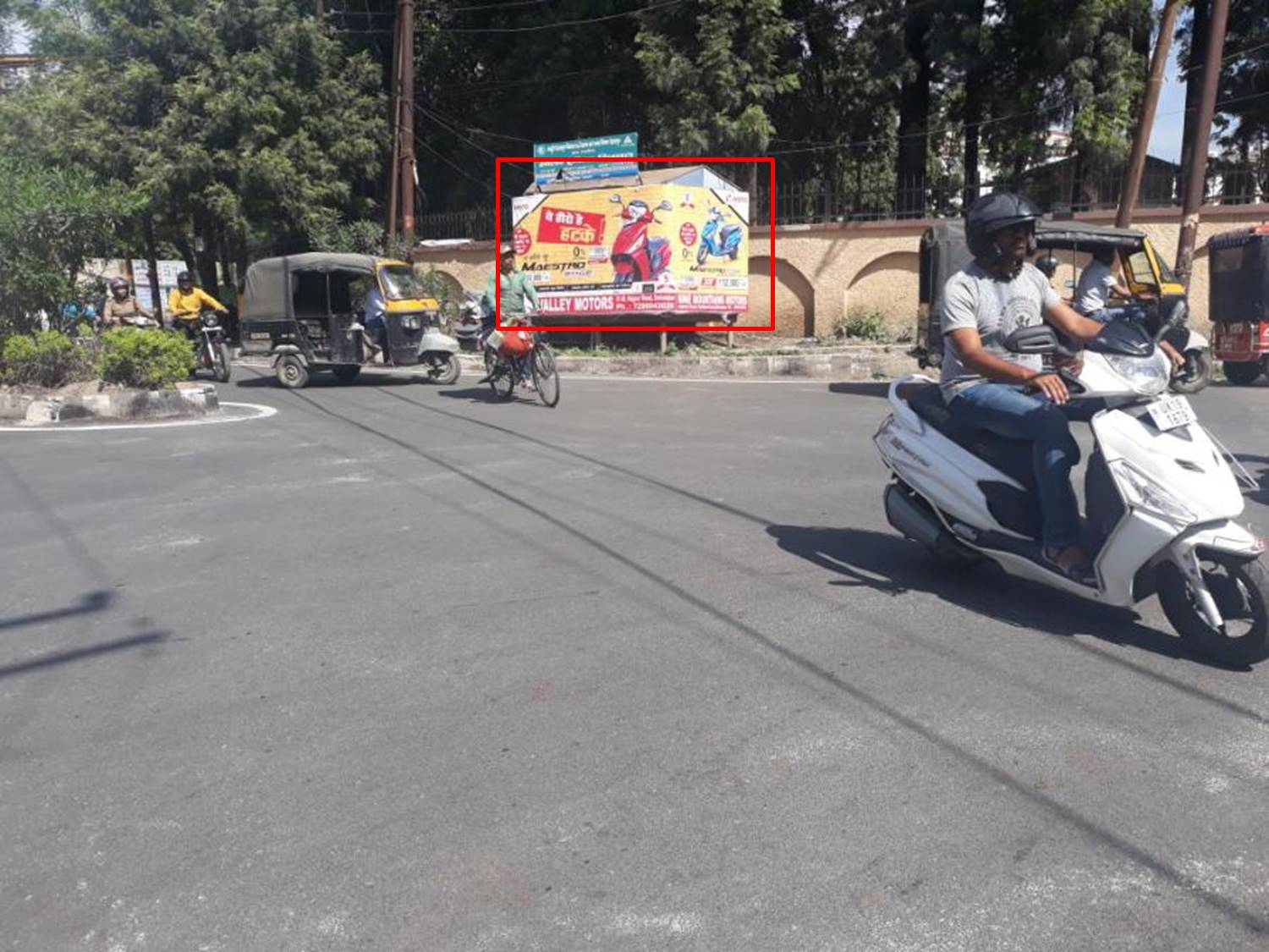 Housing-Doon Hospital Chowk, Dehradoon, Uttarakhand Housing-Doon Hospital Chowk, Dehradoon, Uttarakhand