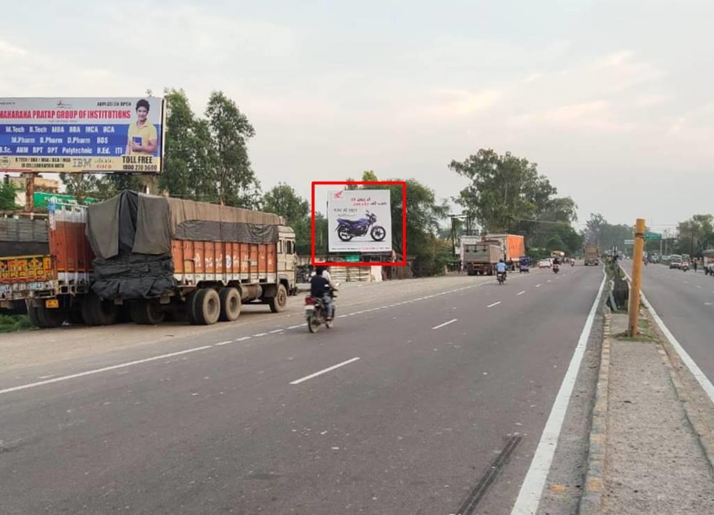 Billboard-Naveen Mandi, Unnao, Uttar Pradesh, 