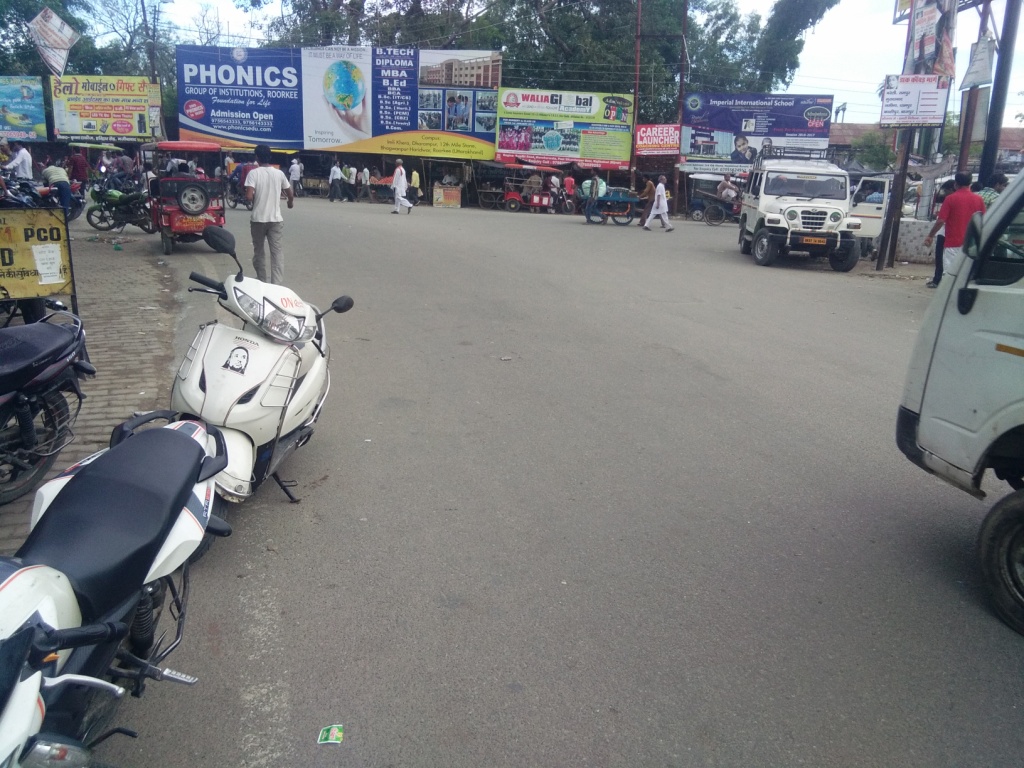 Billboard-Mallgodam Tiraha, Najibabad, Uttar Pradesh, 