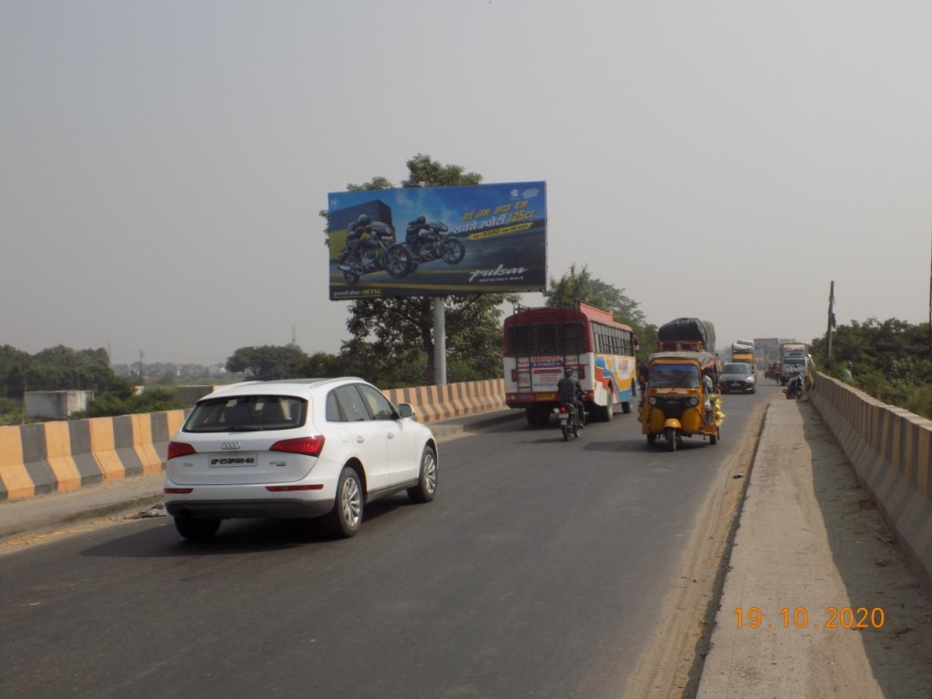 Billboard-Doha Bridge Bareilly Road, Pilibhit, Uttar Pradesh, 