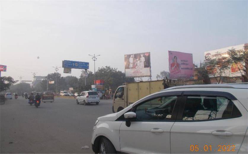 Billboard - Andawa Crossing, Prayagraj, Uttar Pradesh Billboard - Andawa Crossing, Prayagraj, Uttar Pradesh