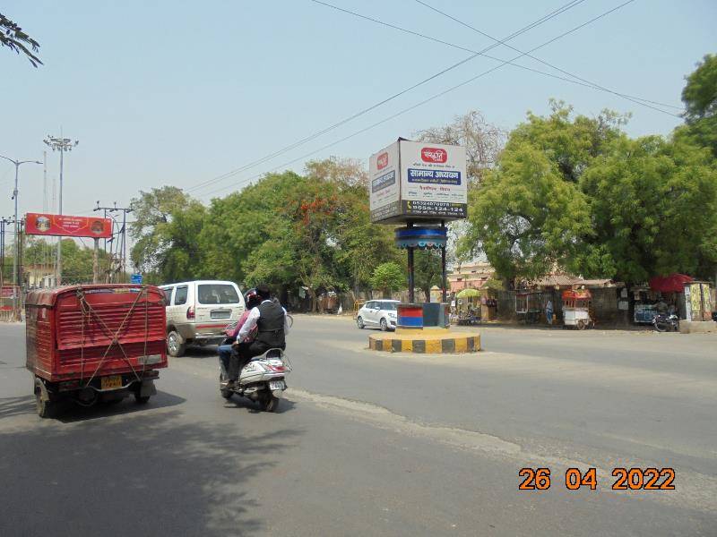 Traffic Booth - Balrampur House Crossing, Prayagraj, Uttar Pradesh Traffic Booth - Balrampur House Crossing, Prayagraj, Uttar Pradesh