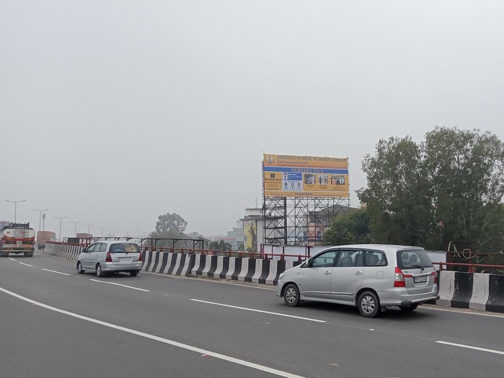 Billboard-Modipuram Flyover, Fc. Roorkee, Meerut, Uttar Pradesh Billboard-Modipuram Flyover, Fc. Roorkee, Meerut, Uttar Pradesh