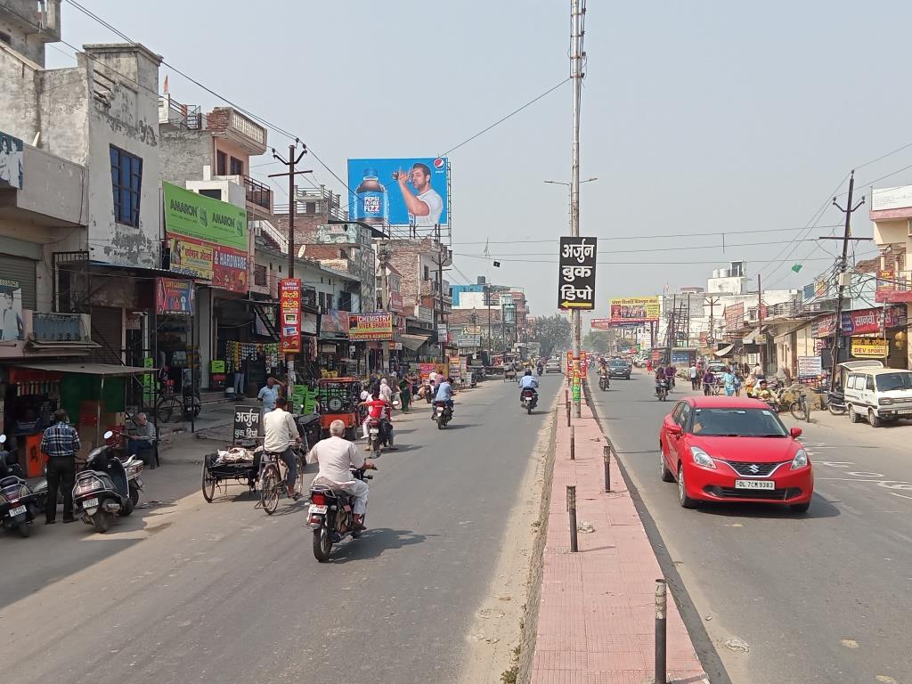 Billboard-Kanha Plaza Fc Metro Plaza,  Meerut, Uttar Pradesh