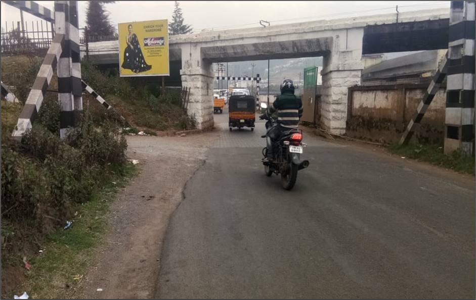 Hoarding-Ooty, Ooty, Tamilnadu Hoarding-Ooty, Ooty, Tamilnadu