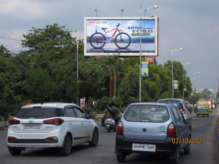 Unipole - Bhawarkua Sq, Indore, Madhya Pradesh Unipole - Bhawarkua Sq, Indore, Madhya Pradesh