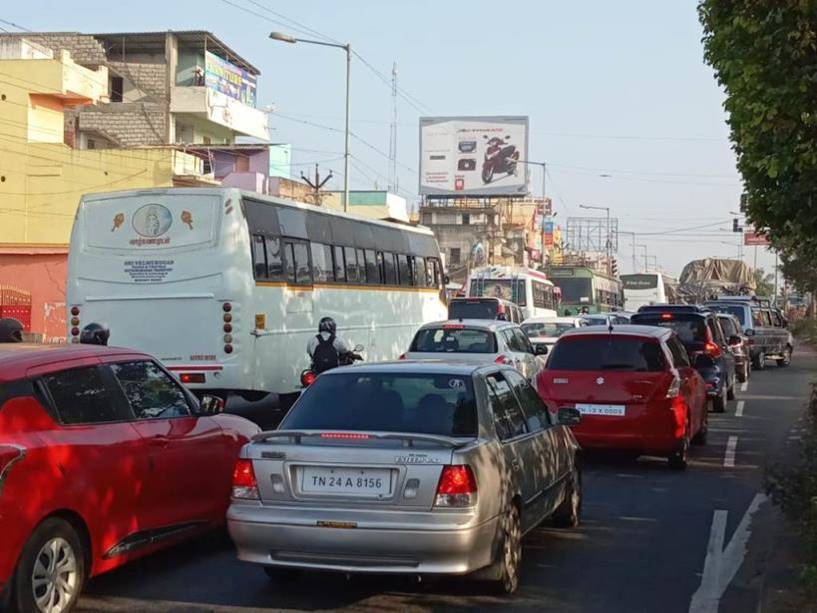 Hoarding-Singaperumal Koil Signal Junction, Chengalpattu, Tamilnadu